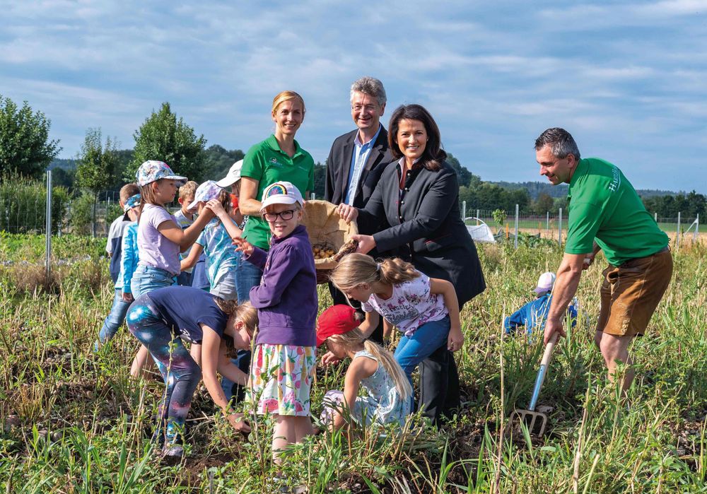 Alltagskompetenzen auf dem Bauernhof für Schülerinnen und Schüler