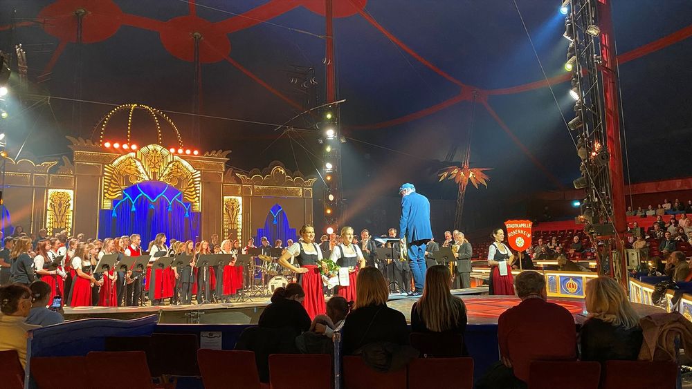 Circus Krone - Eine wahnsinns Premiere in Rosenheim – Bild 3 von 5