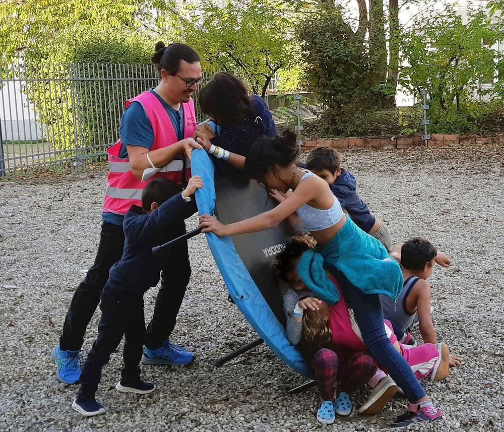 Spielaktionen für ukrainische Kinder: Ein paar Stunden Auszeit vom Fluchtalltag - Freiwillige gesucht