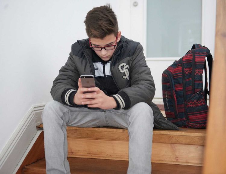 Schulbox der „Nummer gegen Kummer“