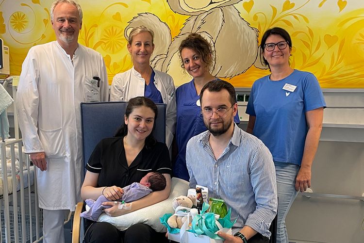 1000. Geburt im RoMed Klinikum Rosenheim: Jubiläumsbaby Sana!